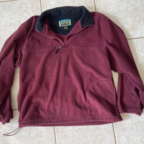 MAROON QUARTER ZIP FLEECE - Picture 1 of 2